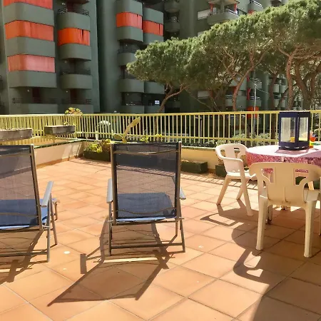 Super Beach First Floor Apartment *